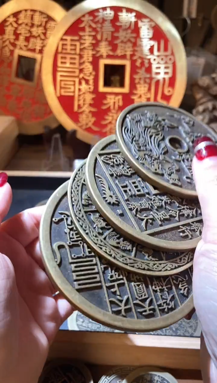 【闪购商品】铜现代翻砂铜工艺品4枚一套  