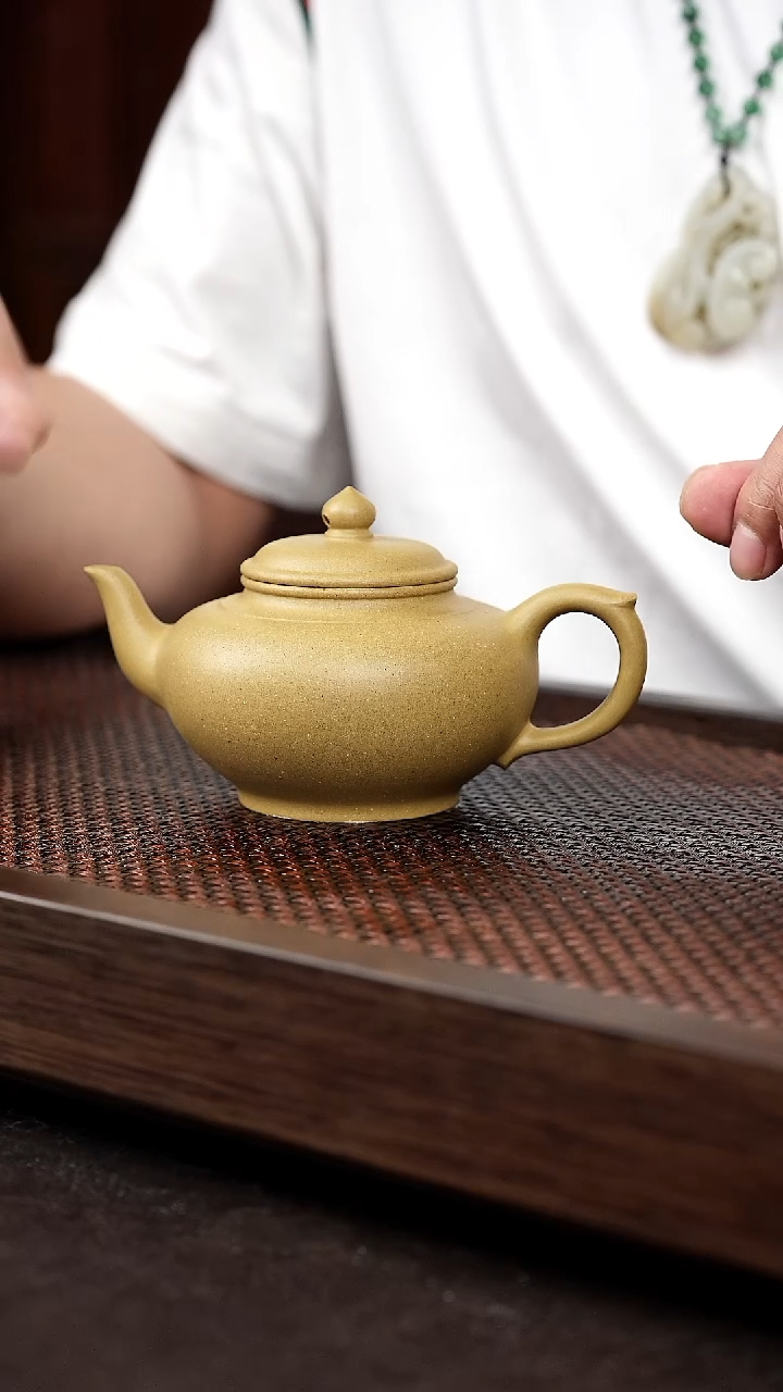 茶壶紫砂黄金段笑樱
