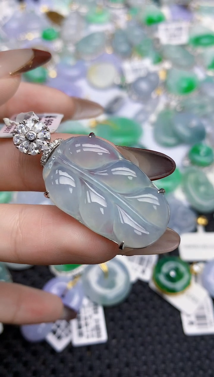 颈饰银S925镶嵌翡翠132   天然翡翠A货  百元以上9米证书费自理