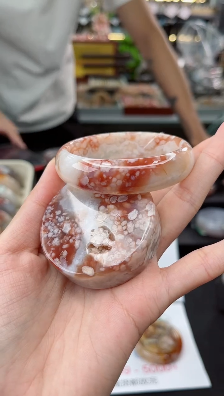 【闪购商品】石英质玉手镯未镶嵌55圈口（赠品镯心）6148056