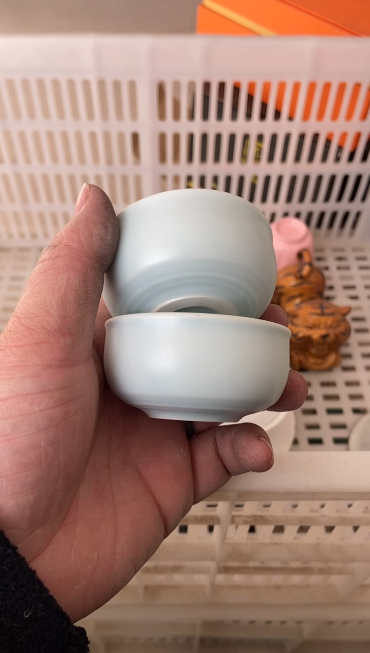 杯子瓷无运费险有瑕疵的摄影的产品有使用过的痕迹有点脏介意勿拍