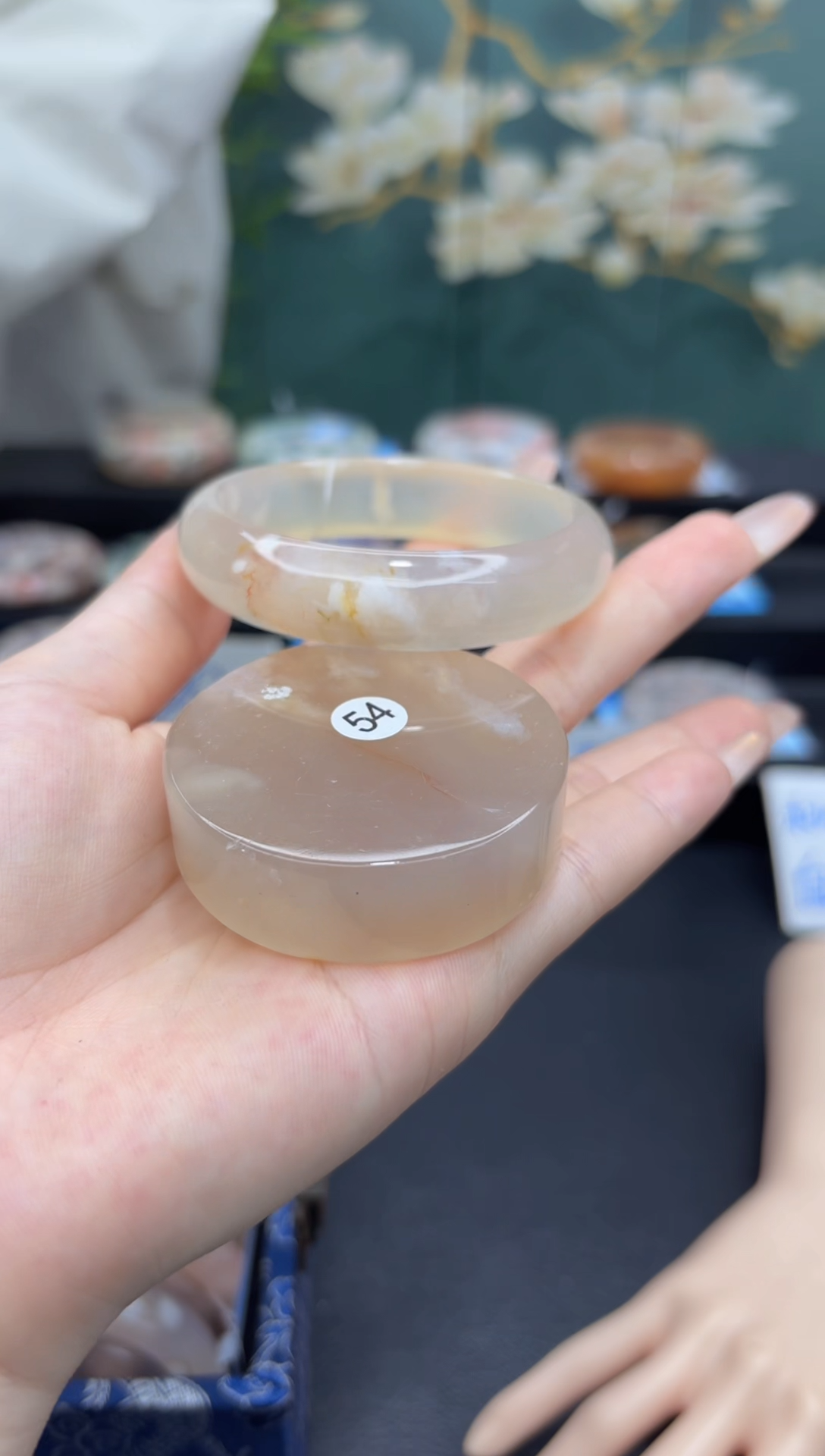 【闪购商品】石英质玉未镶嵌手镯A410(54圈赠送镯心)