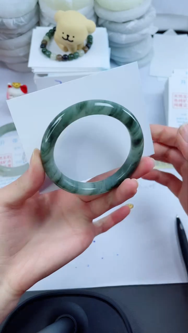 【闪购商品】石英质玉手镯未镶嵌840-54.4