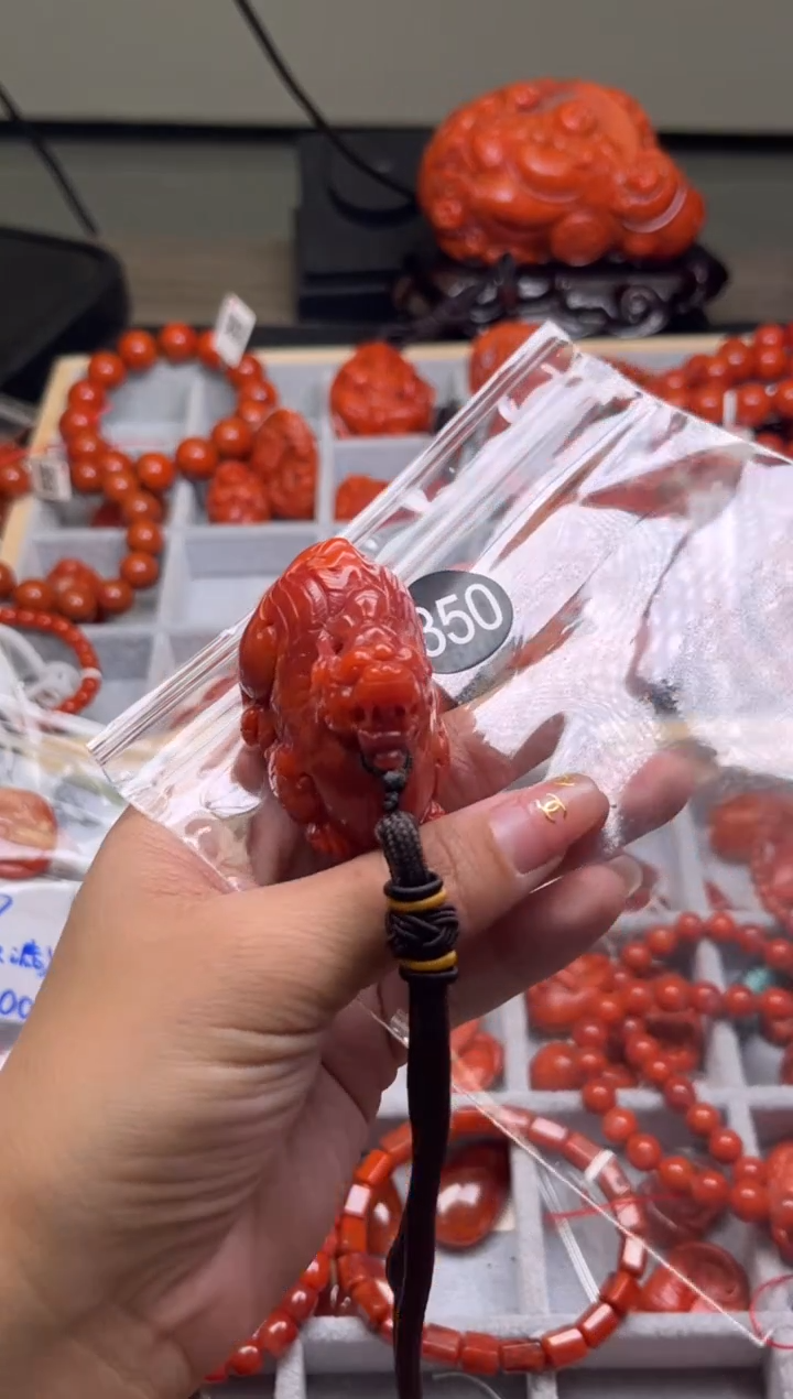 【闪购商品】南红玛瑙珠宝奇石未镶嵌350