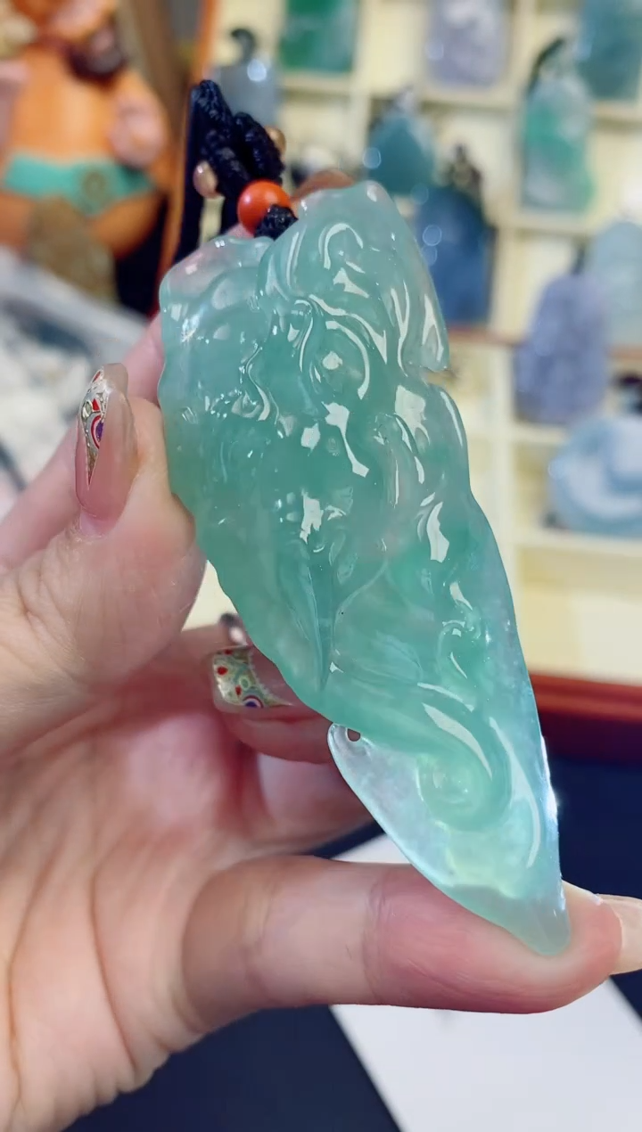 颈饰未镶嵌翡翠王**敌缅甸天然翡翠吊坠