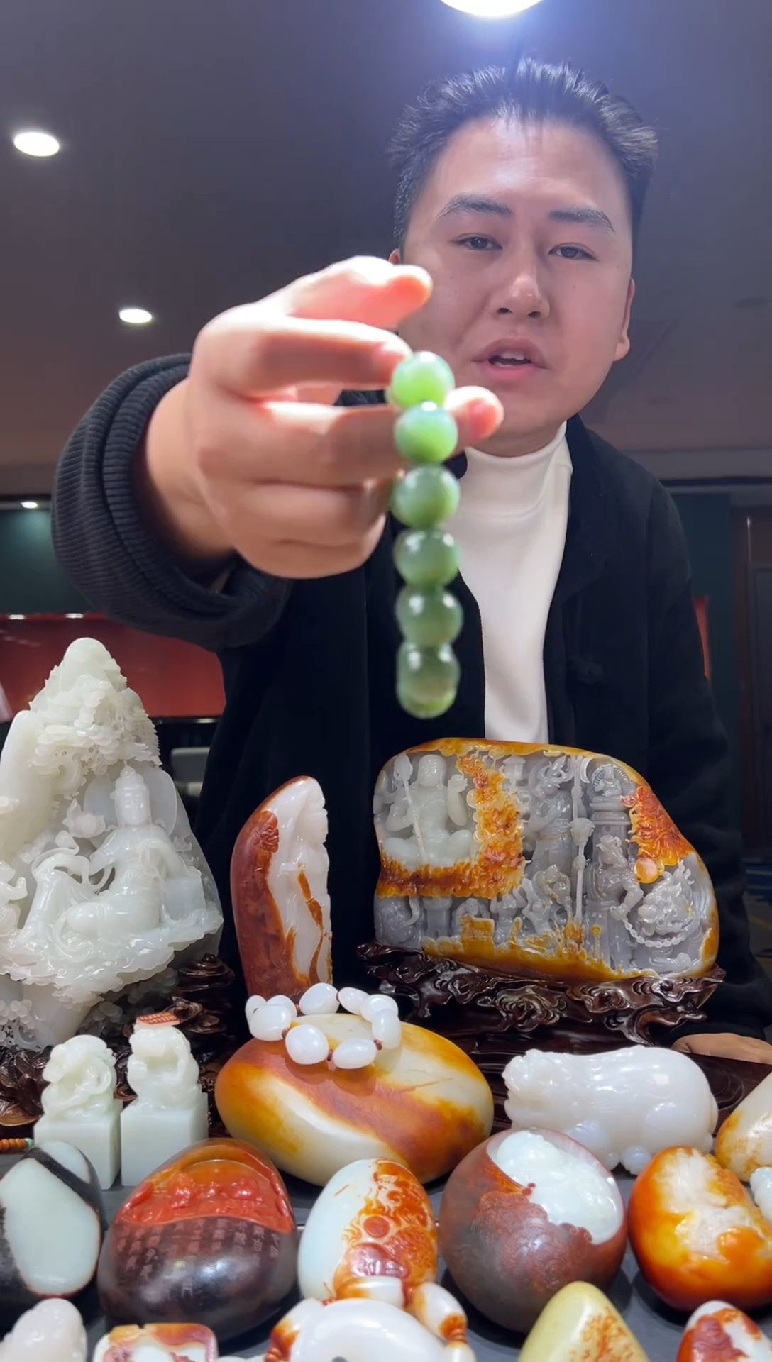 未镶嵌和田玉把件人**姐和田玉