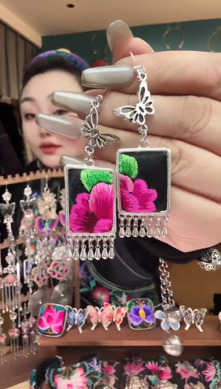 刺绣纯手工民族风刺绣耳环