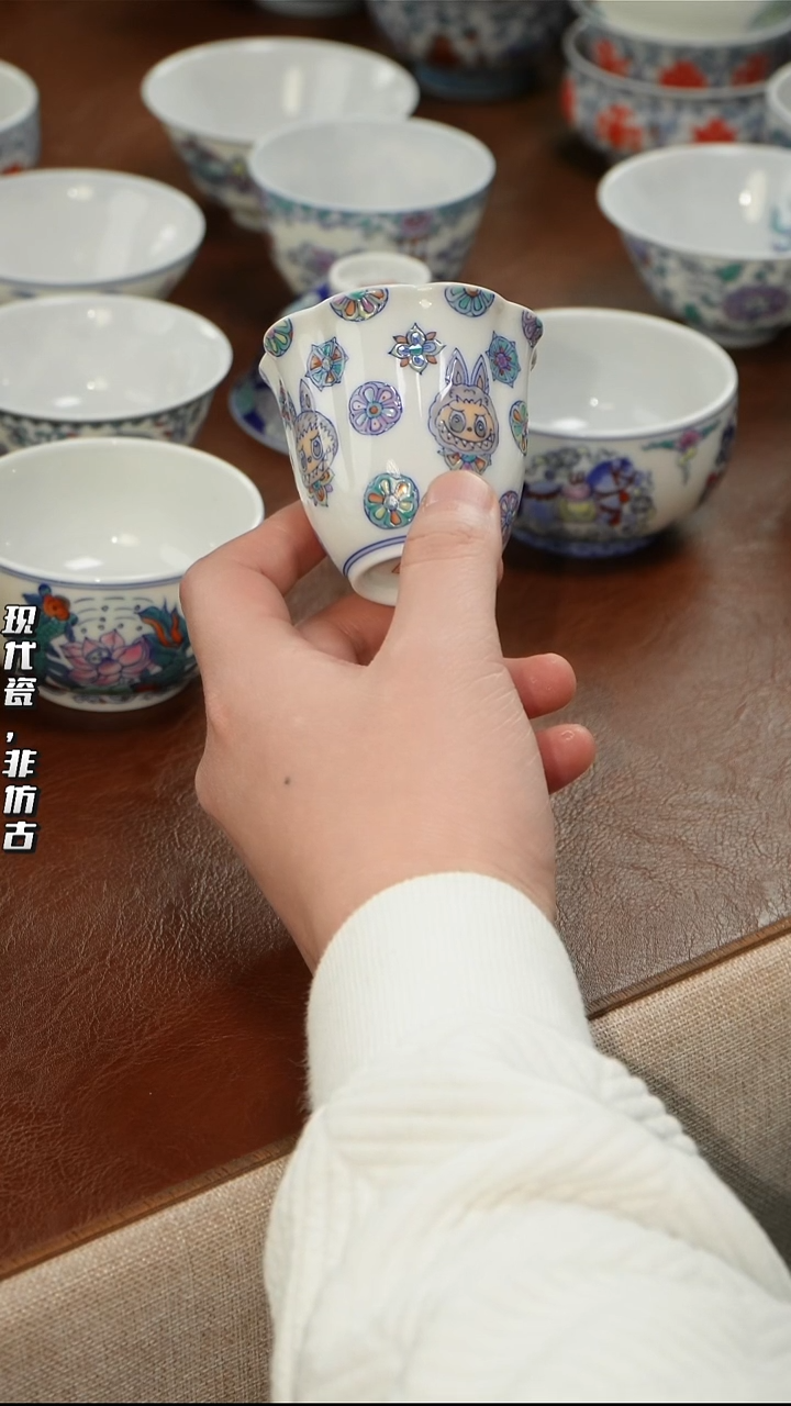 瓷片千年瓷都景德镇 艺术关注谢佳豪