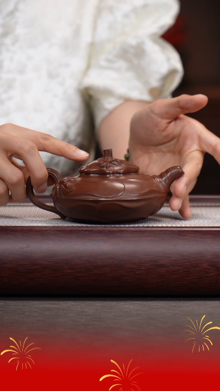 茶壶紫砂杨菲/紫泥/风卷葵/220c