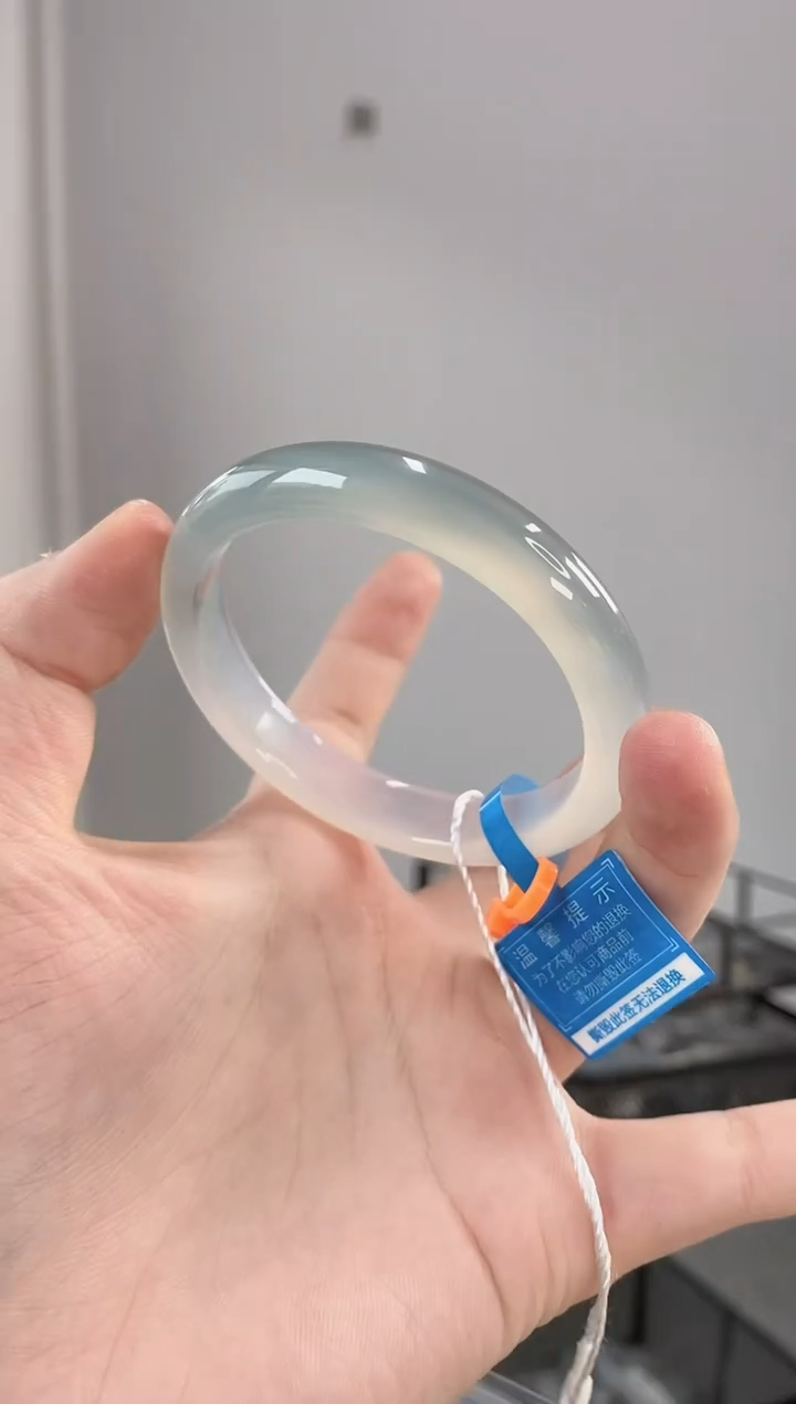 【闪购商品】玛瑙/玉髓手镯未镶嵌56圈