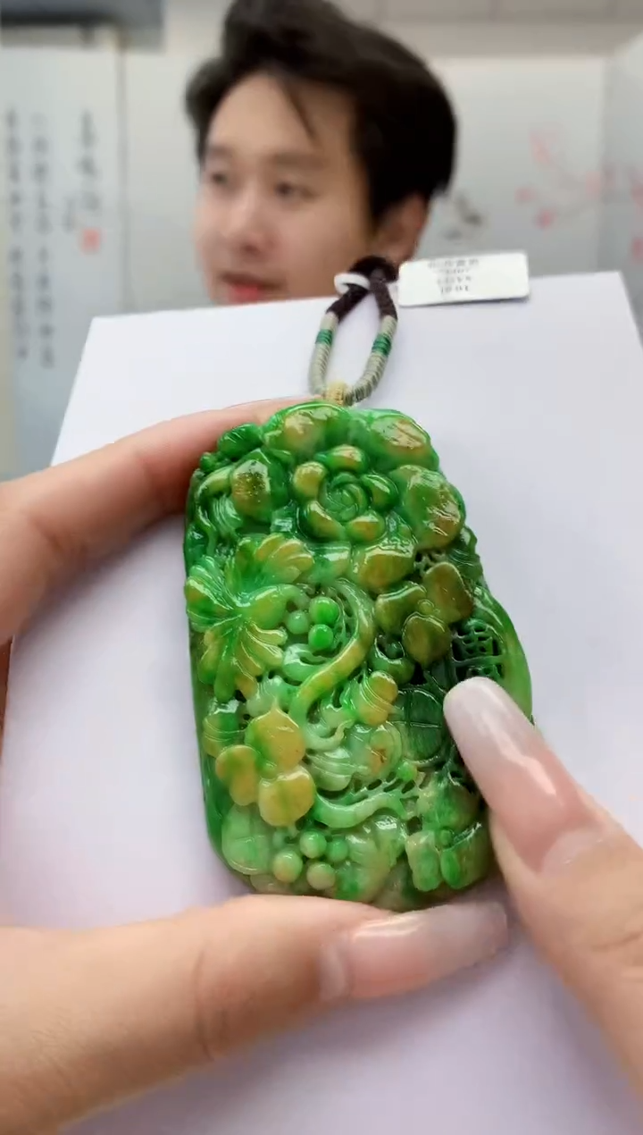 【闪购商品】定制翡翠未镶嵌1502lr-毛货挂件31