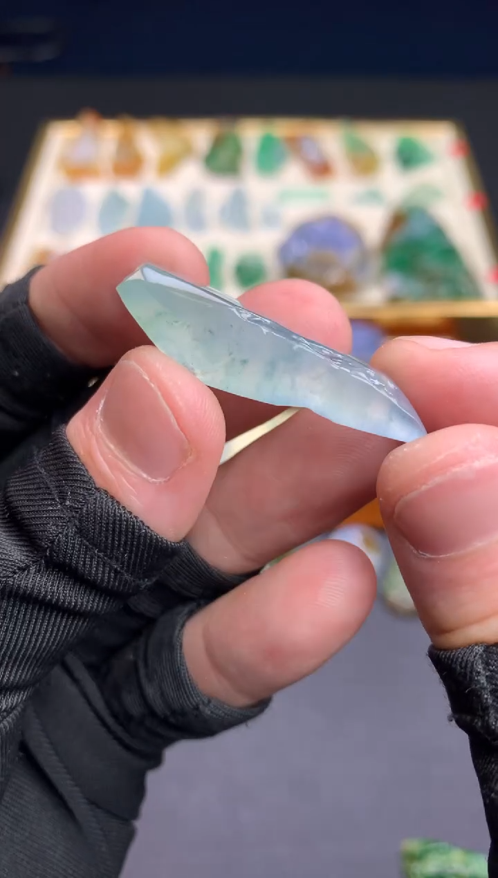 【闪购商品】定制翡翠未镶嵌              