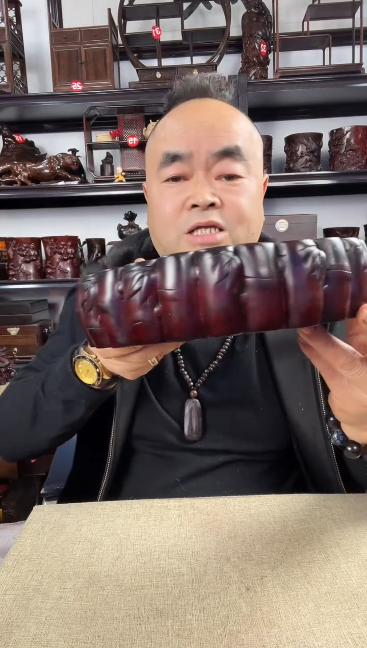 木老李红木工艺品34瑕疵