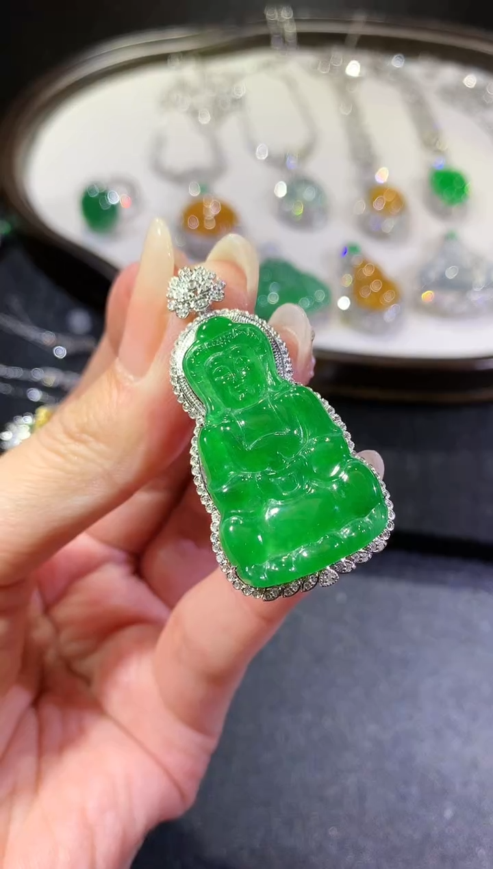 【闪购商品】翡翠吊坠(不含链)18K金镶嵌128无鉴赏多样性发货一件