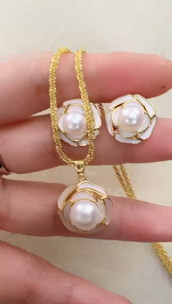 【闪购商品】淡水珍珠耳饰合金山茶花套装