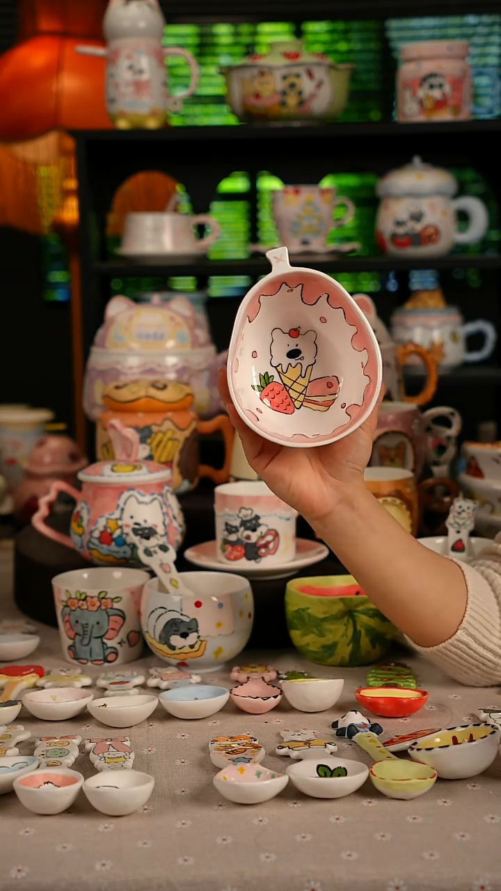 陶瓷无盖款景德镇高温釉下彩纯手绘创意瓷1