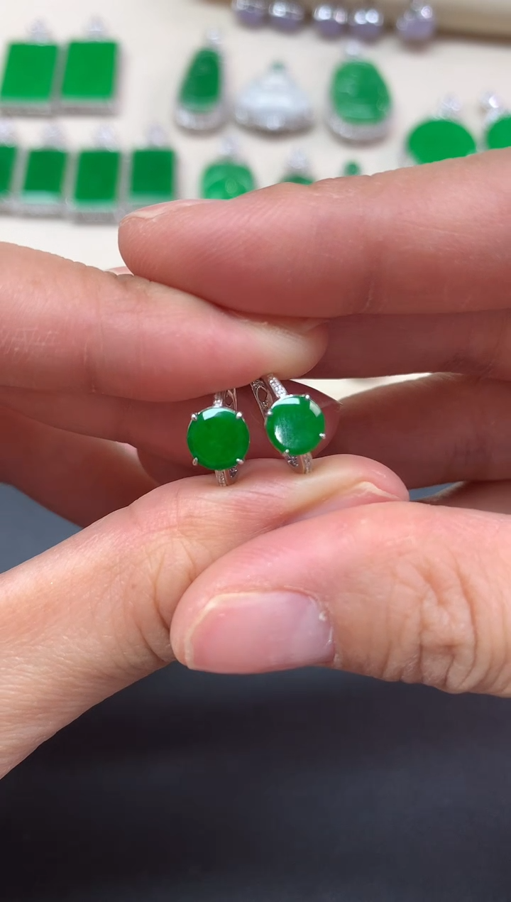 【闪购商品】翡翠耳饰18K金镶嵌Q33|1980