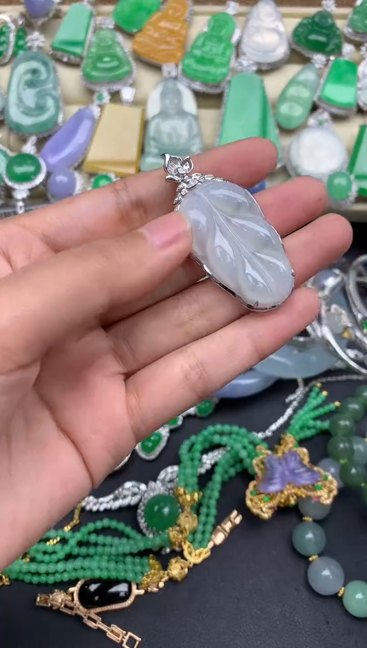 【闪购商品】翡翠颈饰18K金镶嵌232-中国好珍宝
