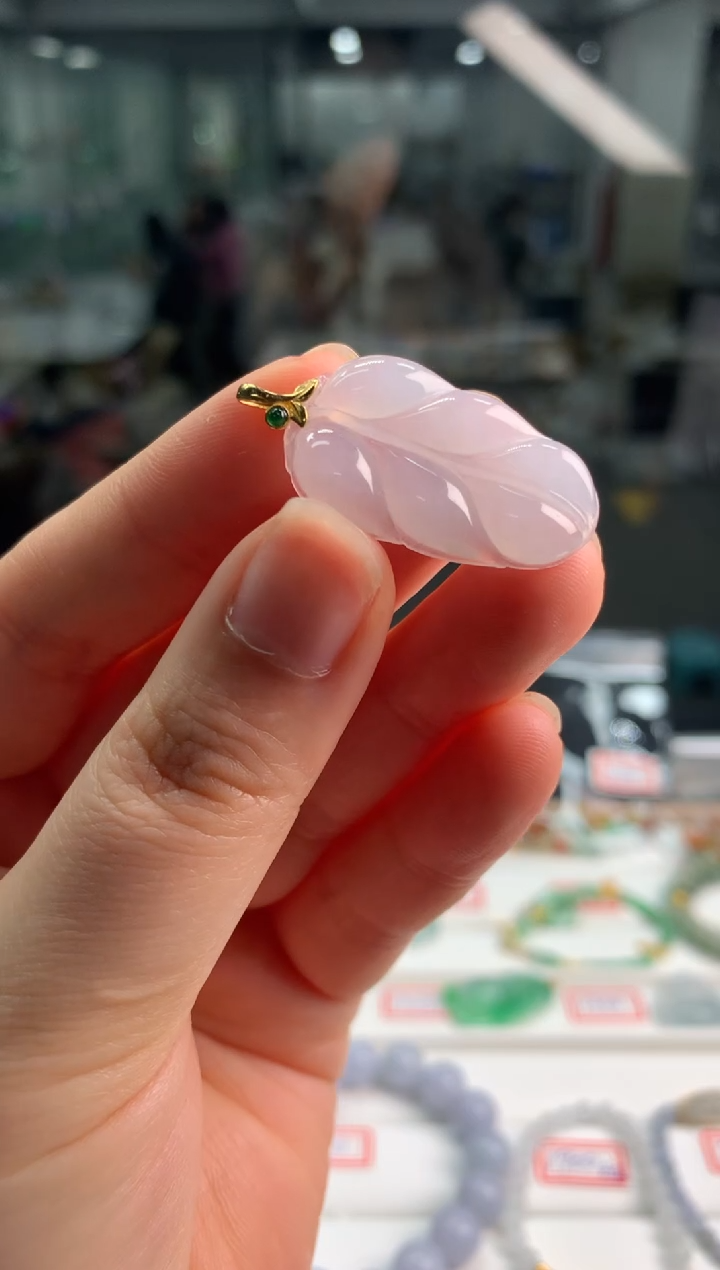 【闪购商品】翡翠颈饰未镶嵌翡翠叶子|不退不换