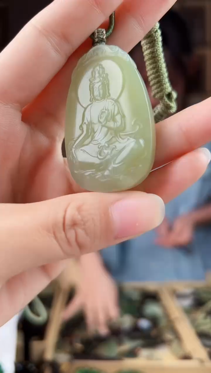 颈饰未镶嵌和田玉拍一发一，多样性发货