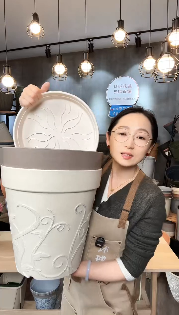 14寸紫苏圆盆白色3素陶色2只带托