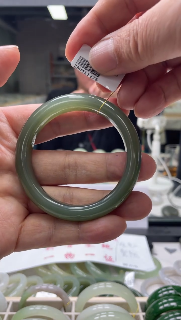 【闪购商品】和田玉手镯未镶嵌54-55圈口1276