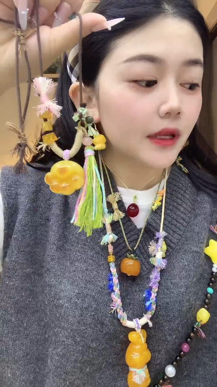 砖雕大喜喜时尚穿搭饰品