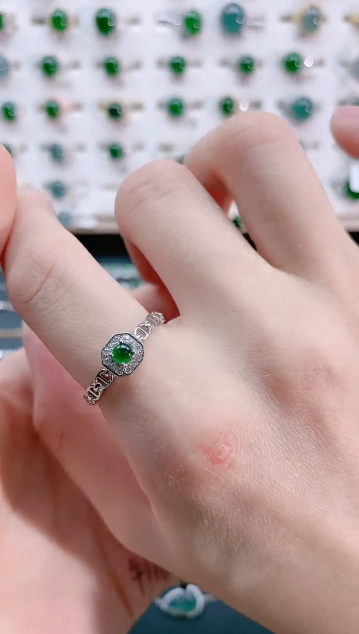 【闪购商品】翡翠戒指银S925镶嵌天然翡翠