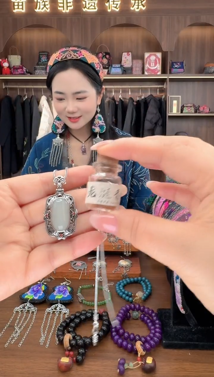 刺绣扶光苗绣传承37