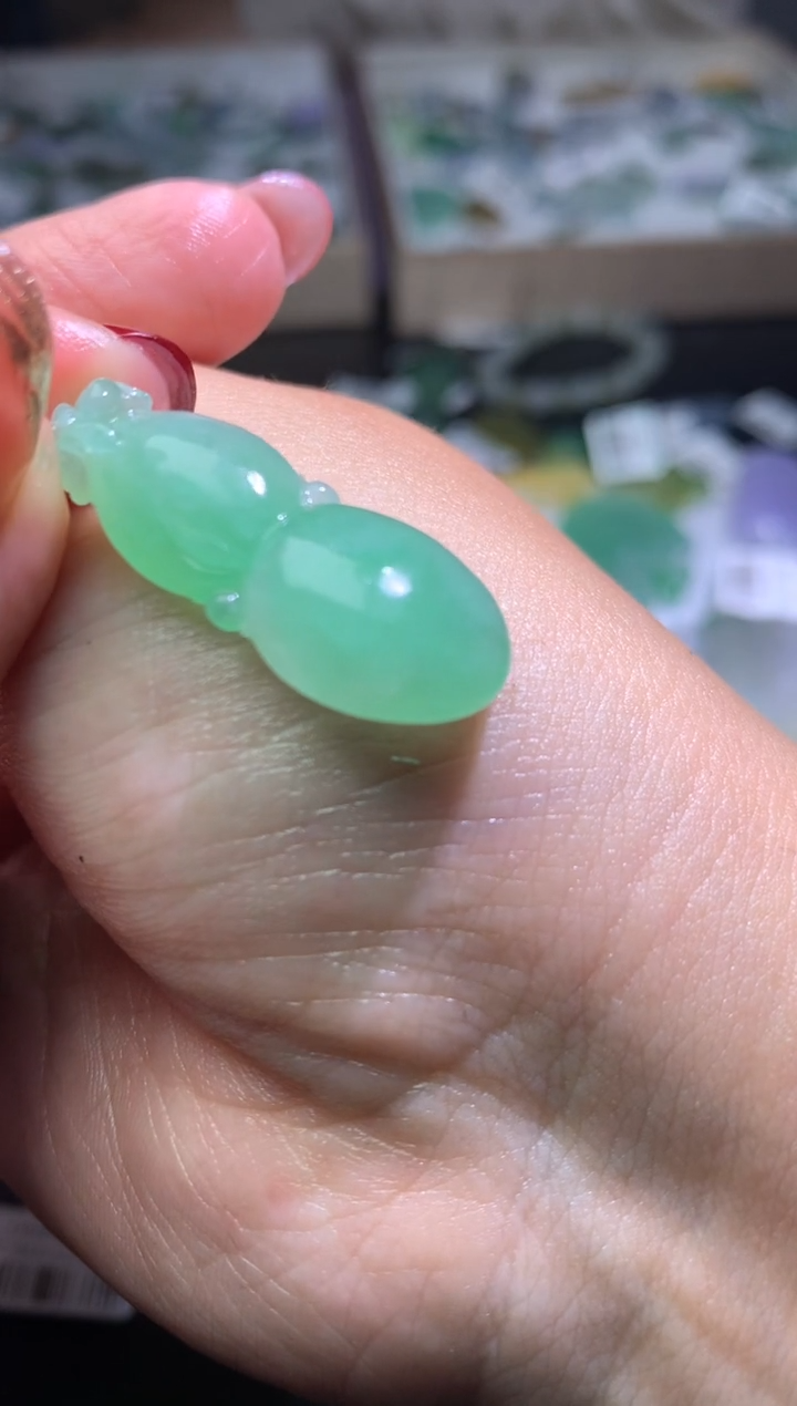 【闪购商品】定制翡翠未镶嵌毛货