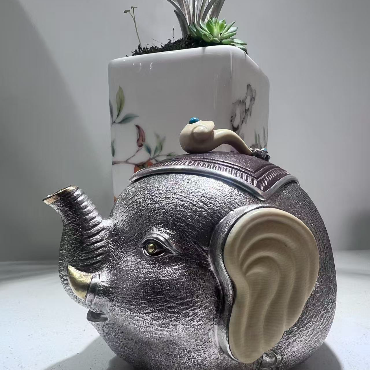 足银银制品 手抓纯手工银大象仿生器泡茶壶家用创意茶壶