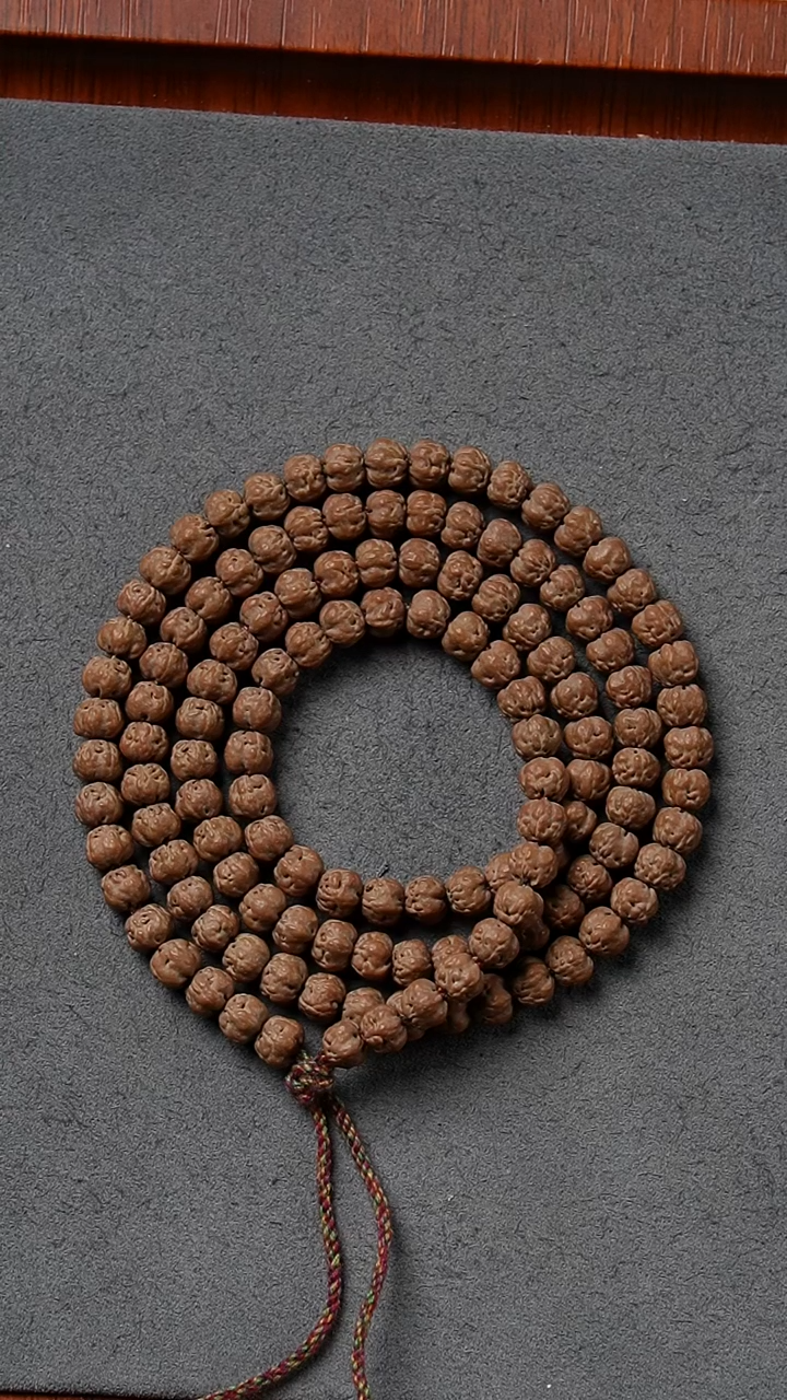 【闪购商品】金刚菩提手串矮桩佛手