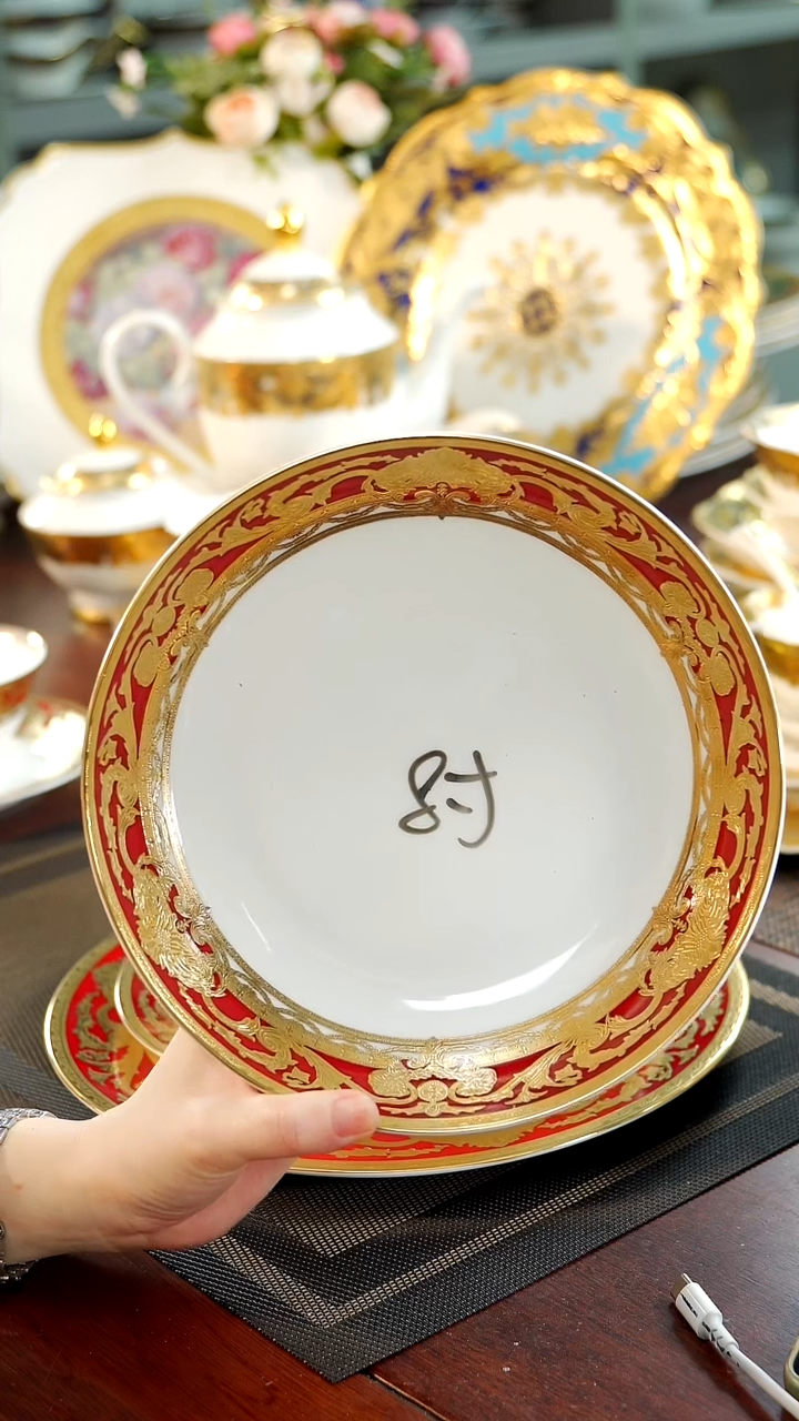 【闪购商品】瓷片8英寸深菜盘 福利价