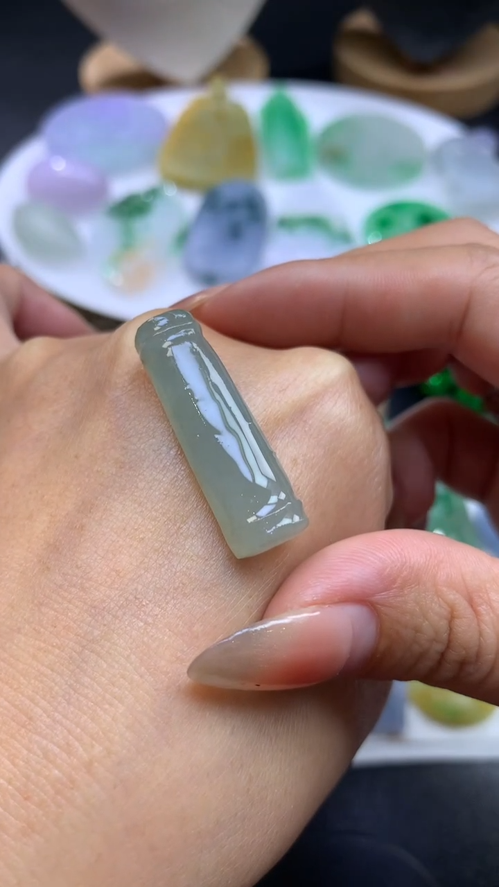 【闪购商品】定制翡翠未镶嵌翡翠