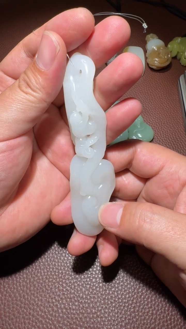 和田玉未镶嵌挂件和田玉