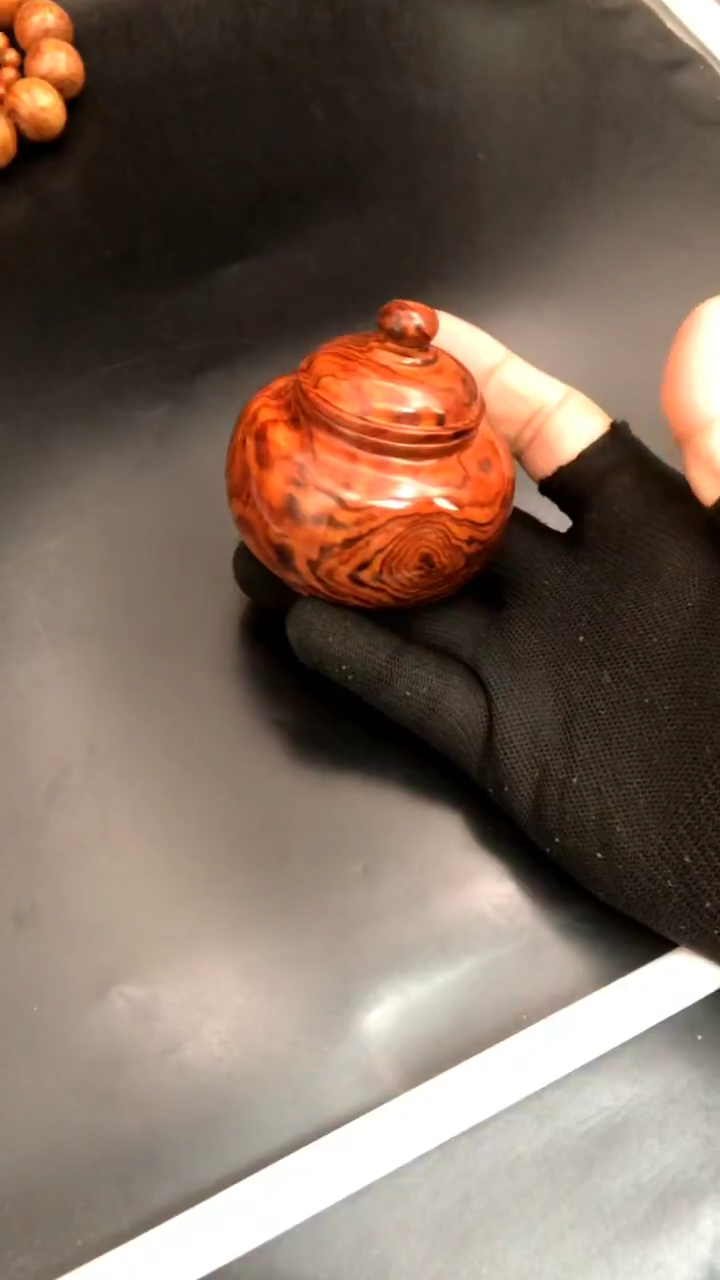 把件黄花梨/降香黄檀天***二海黄野生中性料品香罐把件