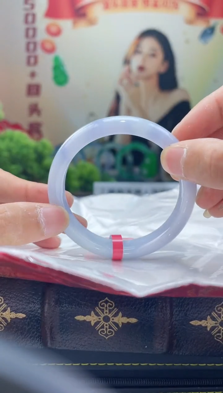 【闪购商品】翡翠手镯未镶嵌手镯2