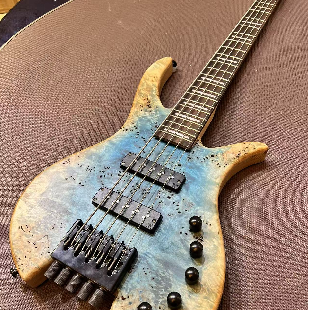 无品牌高端5弦无头电贝司 树瘤实木贴面顺丰包邮