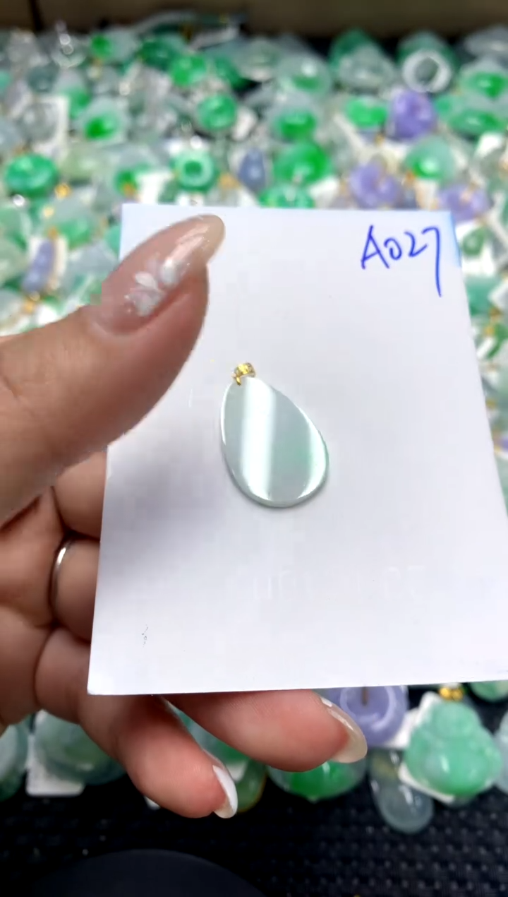 【闪购商品】翡翠颈饰18K金镶嵌111111111111111111