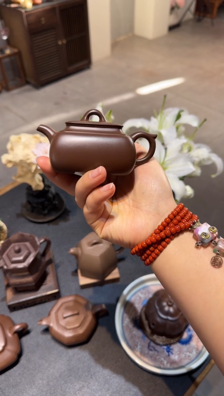 茶壶紫砂成*长四方 紫砂壶