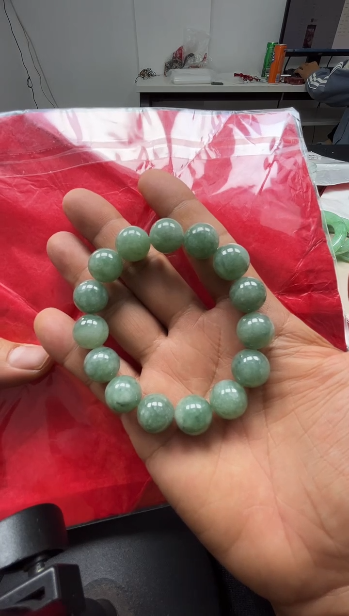 翡翠手镯未镶嵌天然缅甸翡翠A货手镯