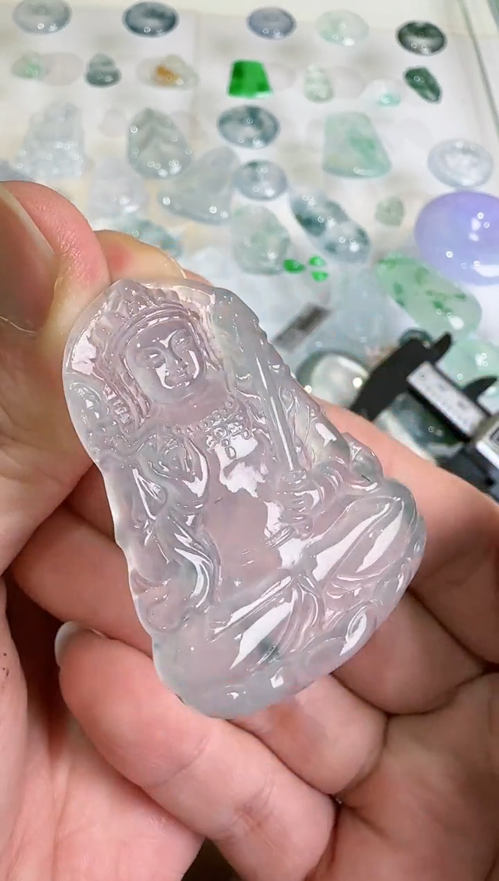 【闪购商品】翡翠吊坠(不含链)未镶嵌..