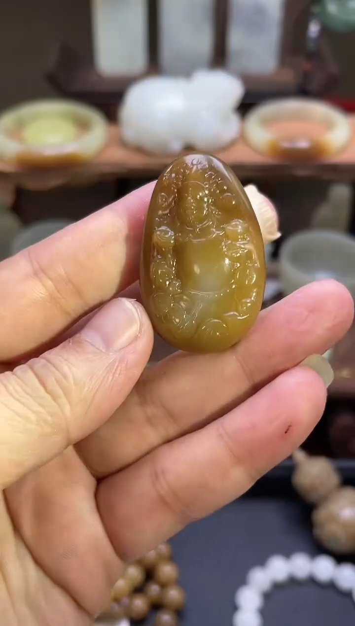 【闪购商品】和田玉吊坠未镶嵌金山糖白随形财神