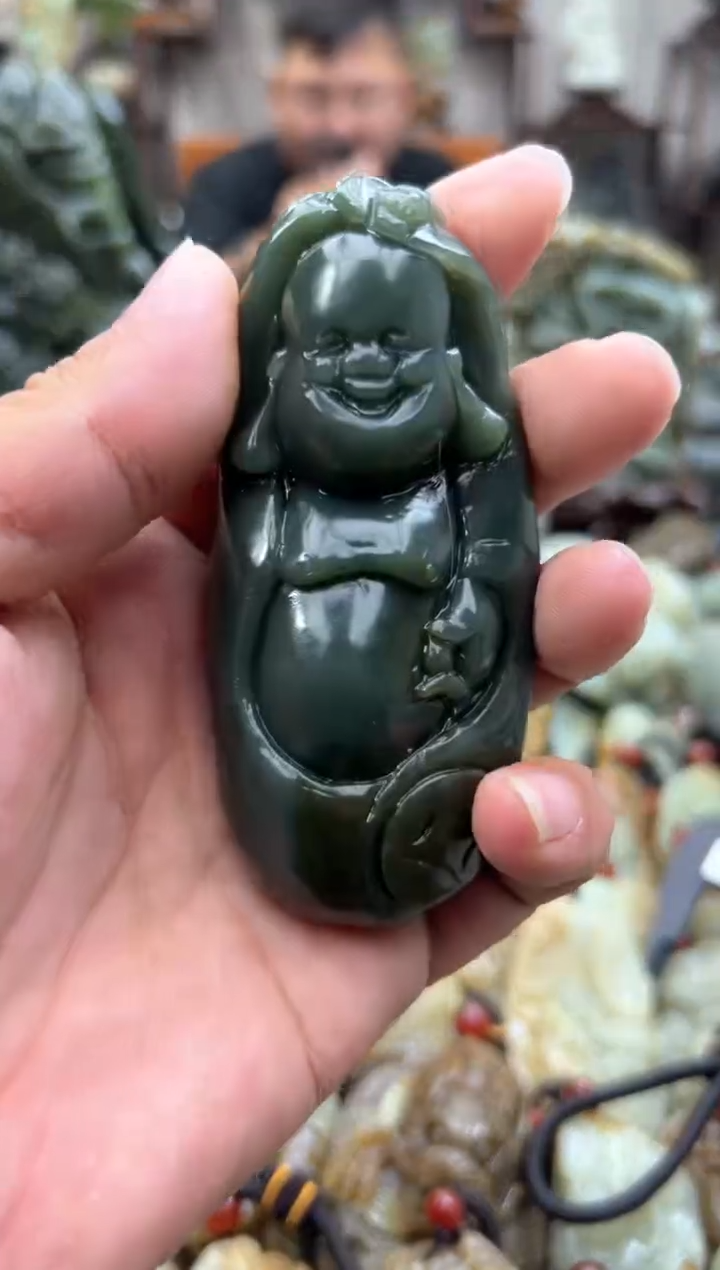 和田玉未镶嵌把件1