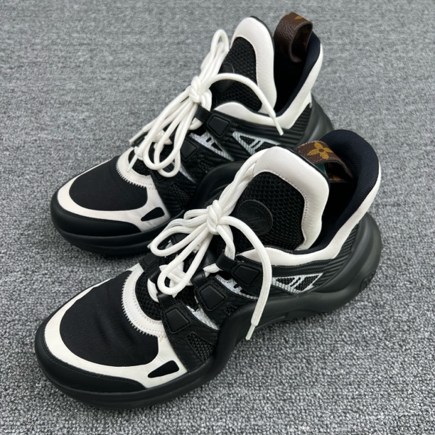 99新 LouisVuitton/路易威登 38码 archlight黑白老爹鞋 99新8877