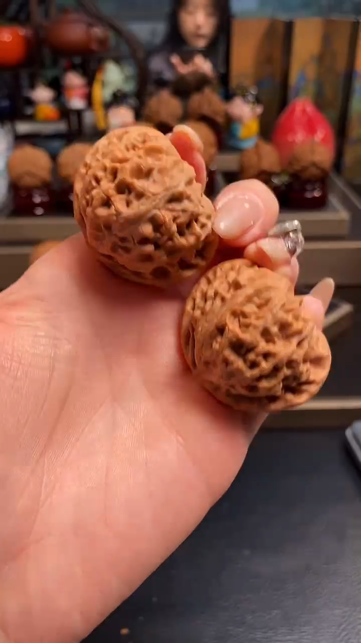 【闪购商品】文玩核桃把件F728宫灯41