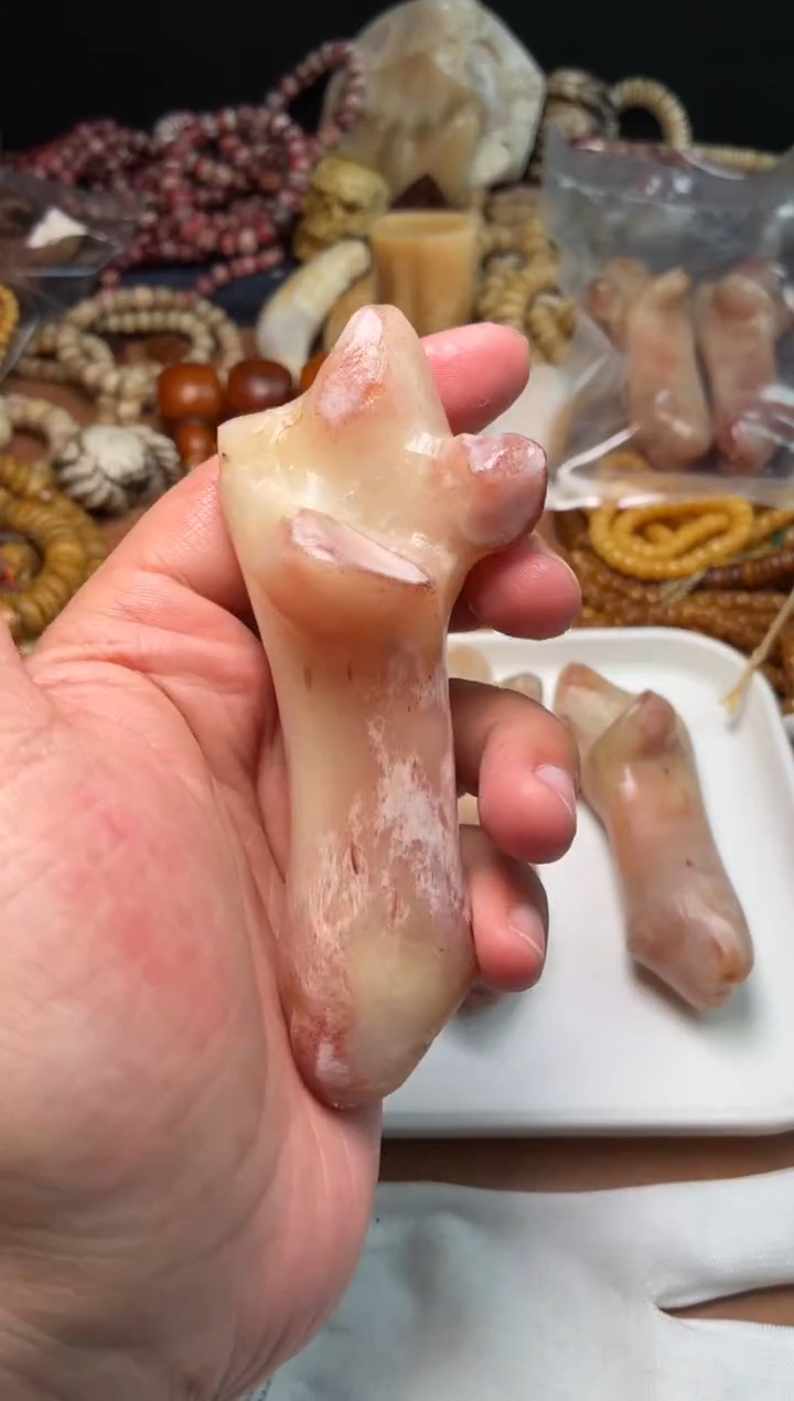 牛骨其他M****w杂件504-根骨把件