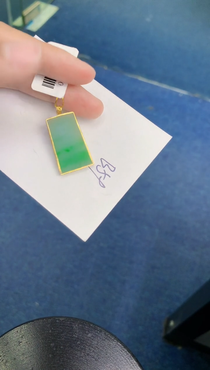 【闪购商品】翡翠颈饰18K金镶嵌000000000