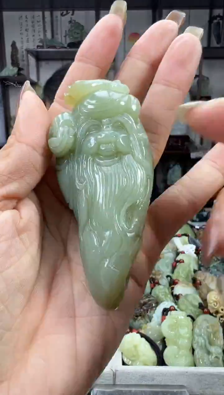 未镶嵌和田玉把件1