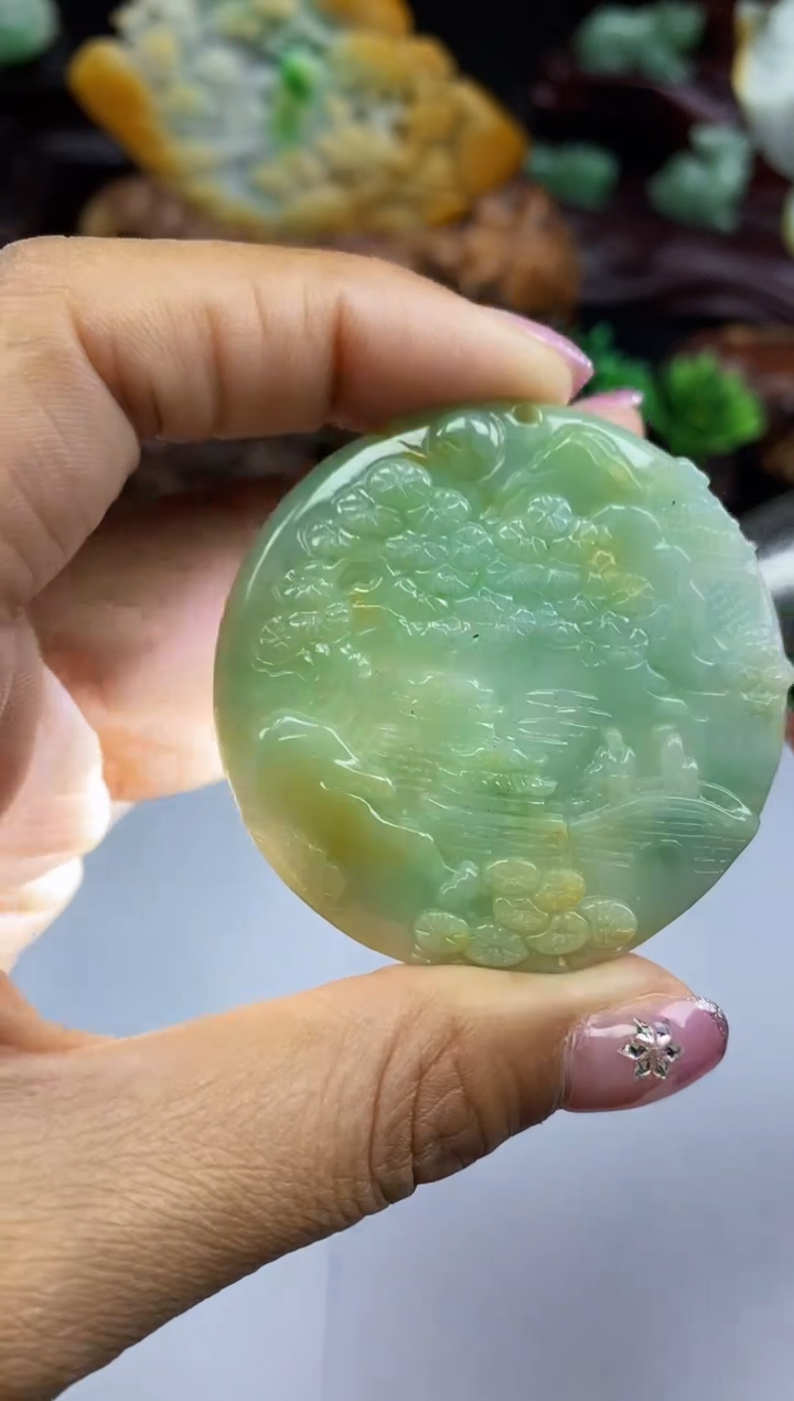 【闪购商品】翡翠颈饰未镶嵌翡翠A货